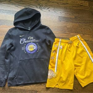 Boys Lakers Hoodie and Shorts Set in Size Medium